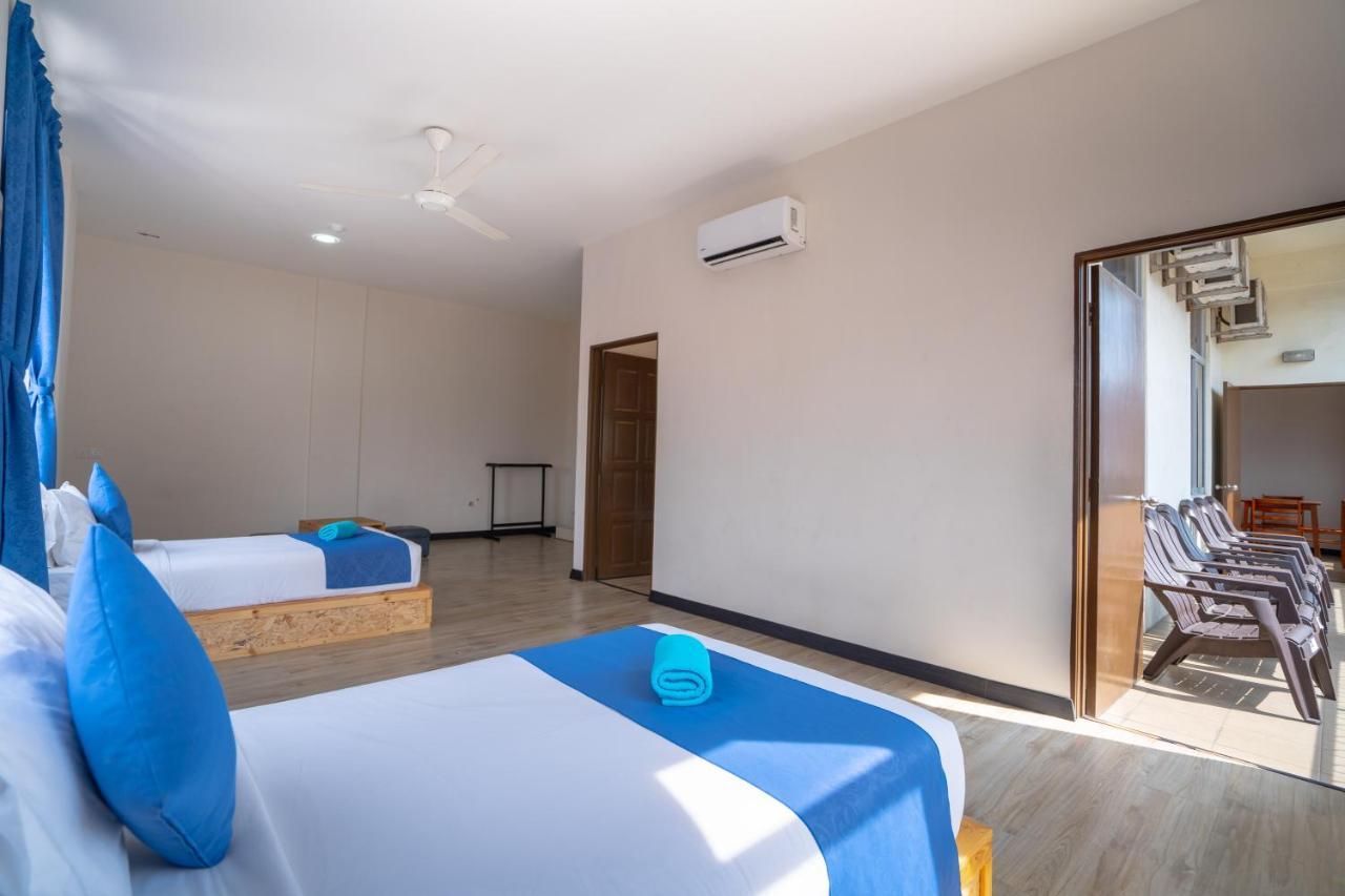 Paretto Seaview Hotel Pantai Cenang  Exterior photo